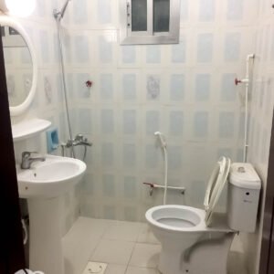 UNFURNISHED-2-BEDROOMS-APARTMENT-IN-UMM-GHWAILINA